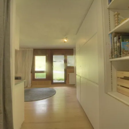 Appartement Gemeaux 206 Sur La Place Du Village A Anzère