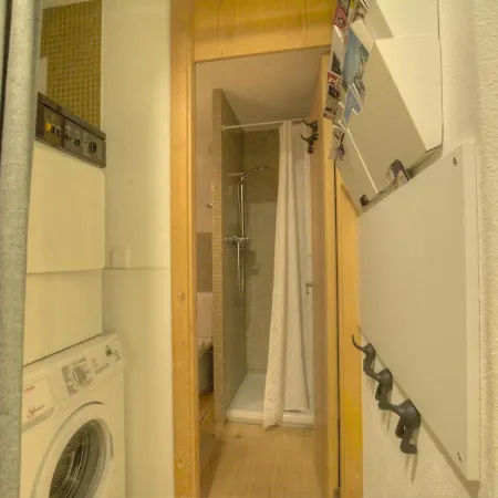 Gemeaux 206 Sur La Place Du Village A Appartement *