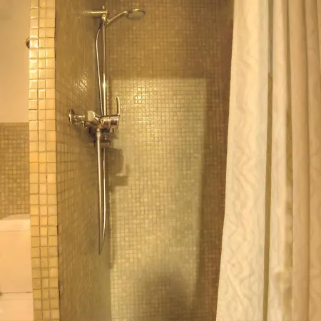 Appartement Gemeaux 206 Sur La Place Du Village A Anzère