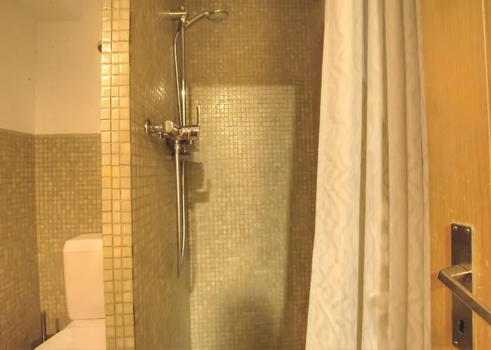 Appartement Gemeaux 206 Sur La Place Du Village A Anzère